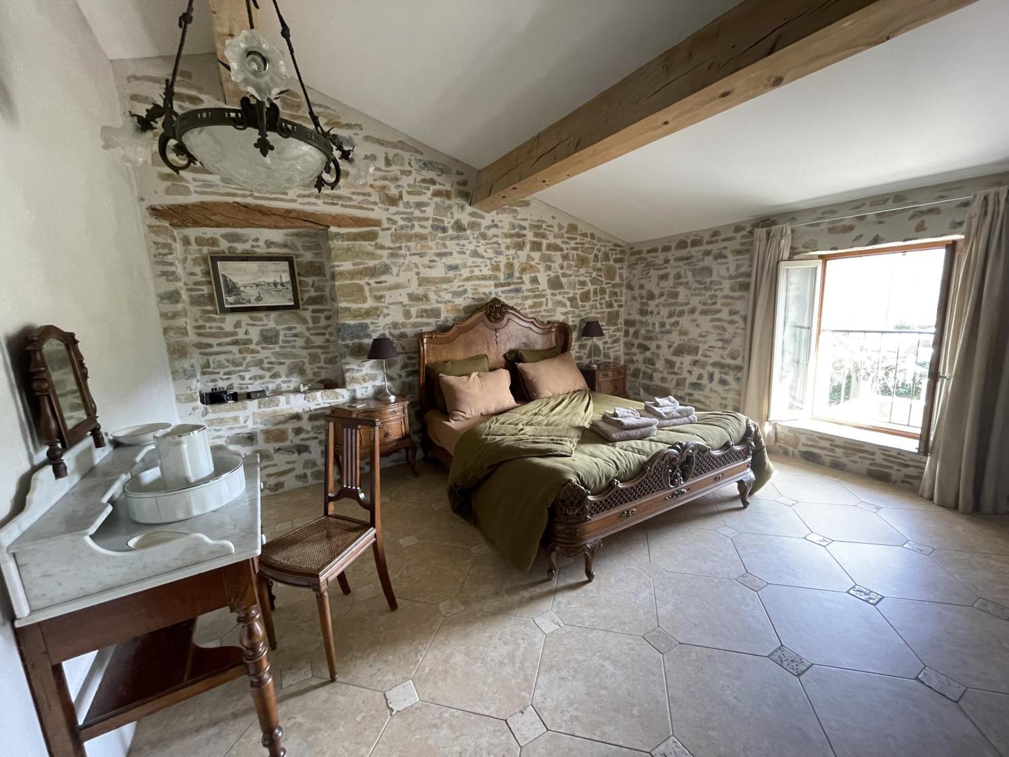 Le Domaine De La Tuilerie - Gite De Charme En Bord De Riviere Avec Piscine Servies-en-Val Eksteriør billede
